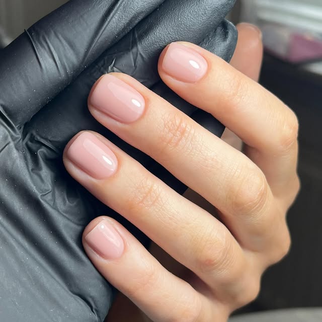 Gel manicure